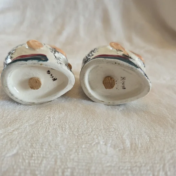 VTG OLD MAN HEADS BALD WITH BEARDS SALT & PEPPER SHAKERS - JAPAN - Picture 6 of 8